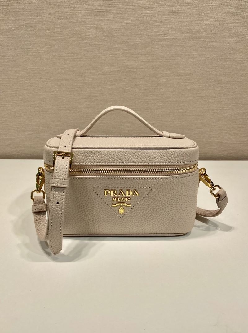 Pra*a box bags